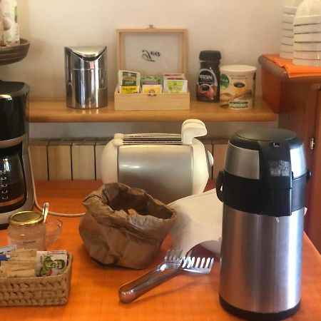 סאסטה Agriturismo Santa Lorica מראה חיצוני תמונה
