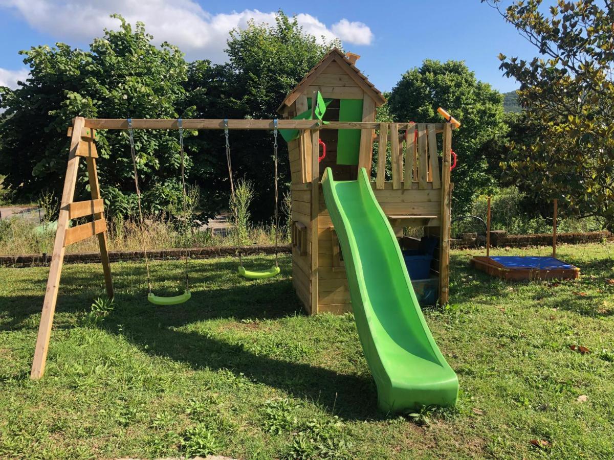 סאסטה Agriturismo Santa Lorica מראה חיצוני תמונה