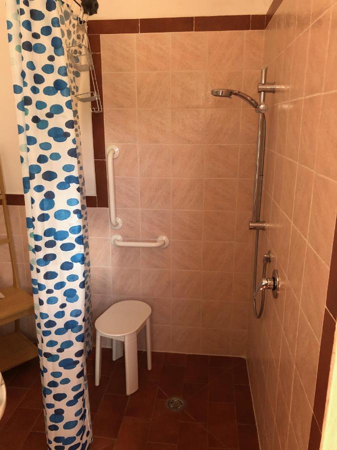 סאסטה Agriturismo Santa Lorica מראה חיצוני תמונה